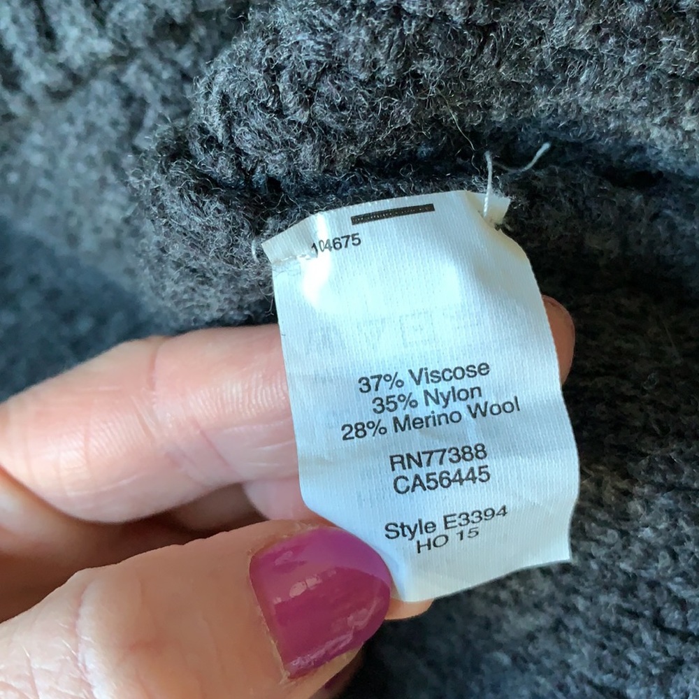 J. Crew Classic Cable Gray Sweater Wool Blend Size XS - Picture 6 of 6